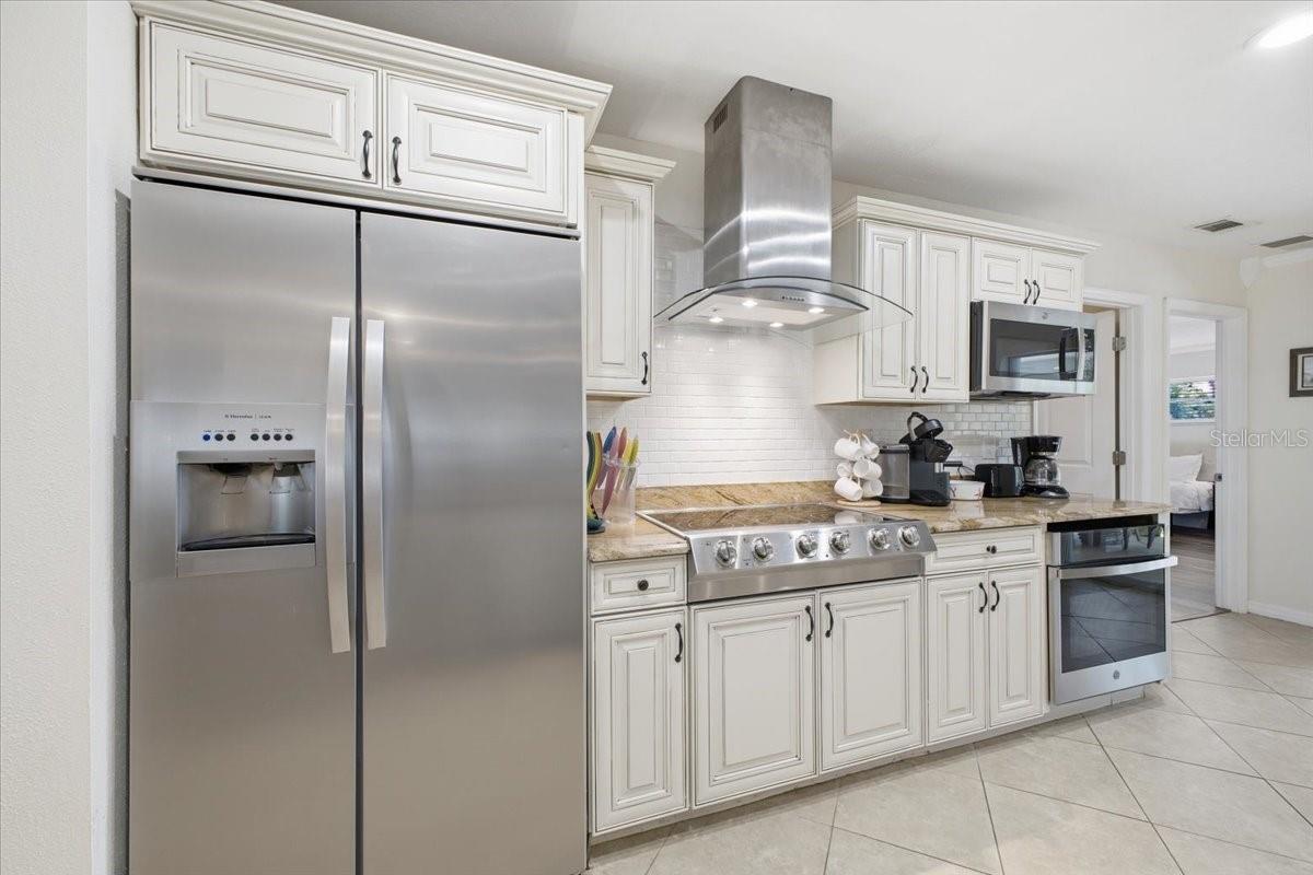 EL CONQUISTADOR VILLAGE II A - Residential