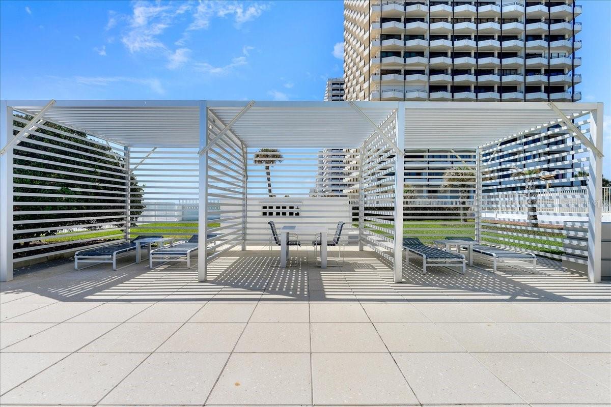 ALIKI TOWER - Residential