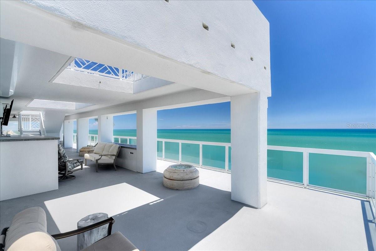 ALIKI TOWER - Residential