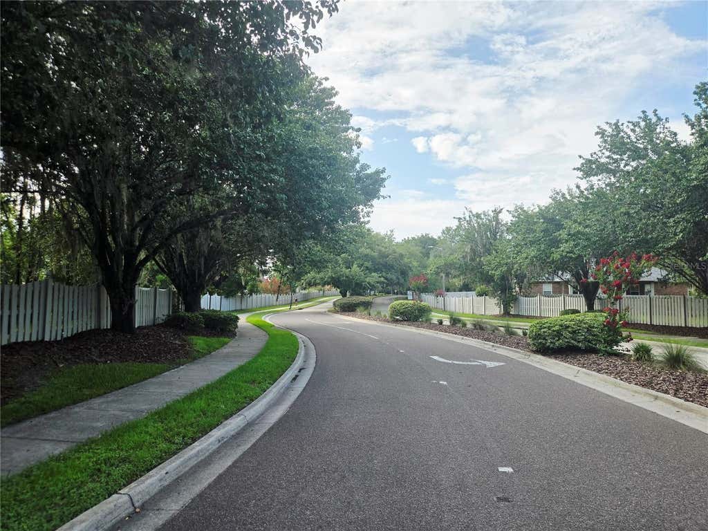Photo of 1611 NW 121st Way, Gainesville, FL 32606 (MLS # GC541719)