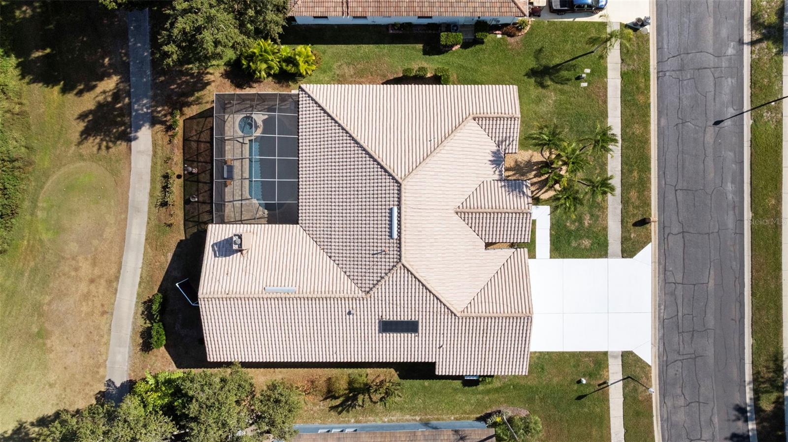 CRESCENT OAKS COUNTRY CLUB PH 1 - Residential