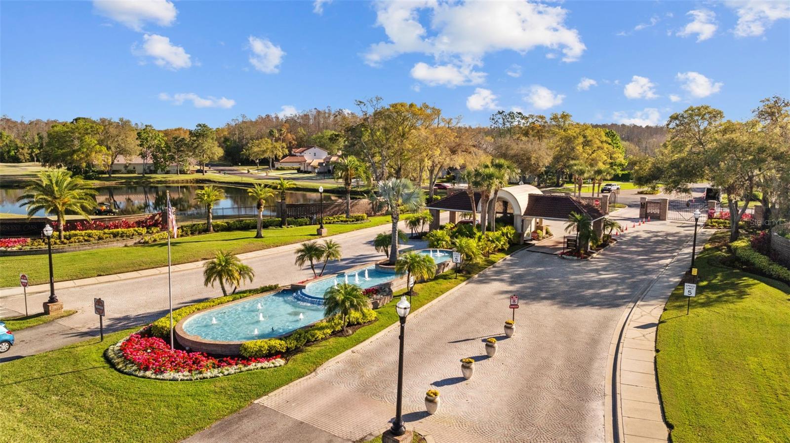 CRESCENT OAKS COUNTRY CLUB PH 1 - Residential