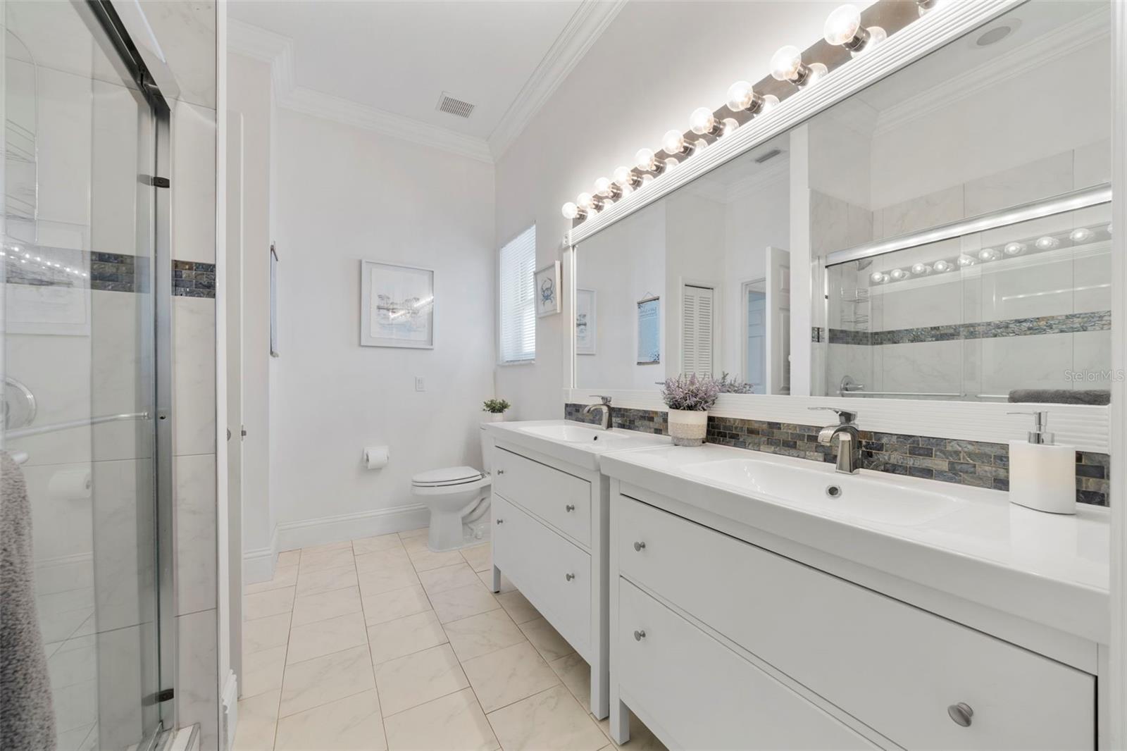 CRESCENT OAKS COUNTRY CLUB PH 1 - Residential