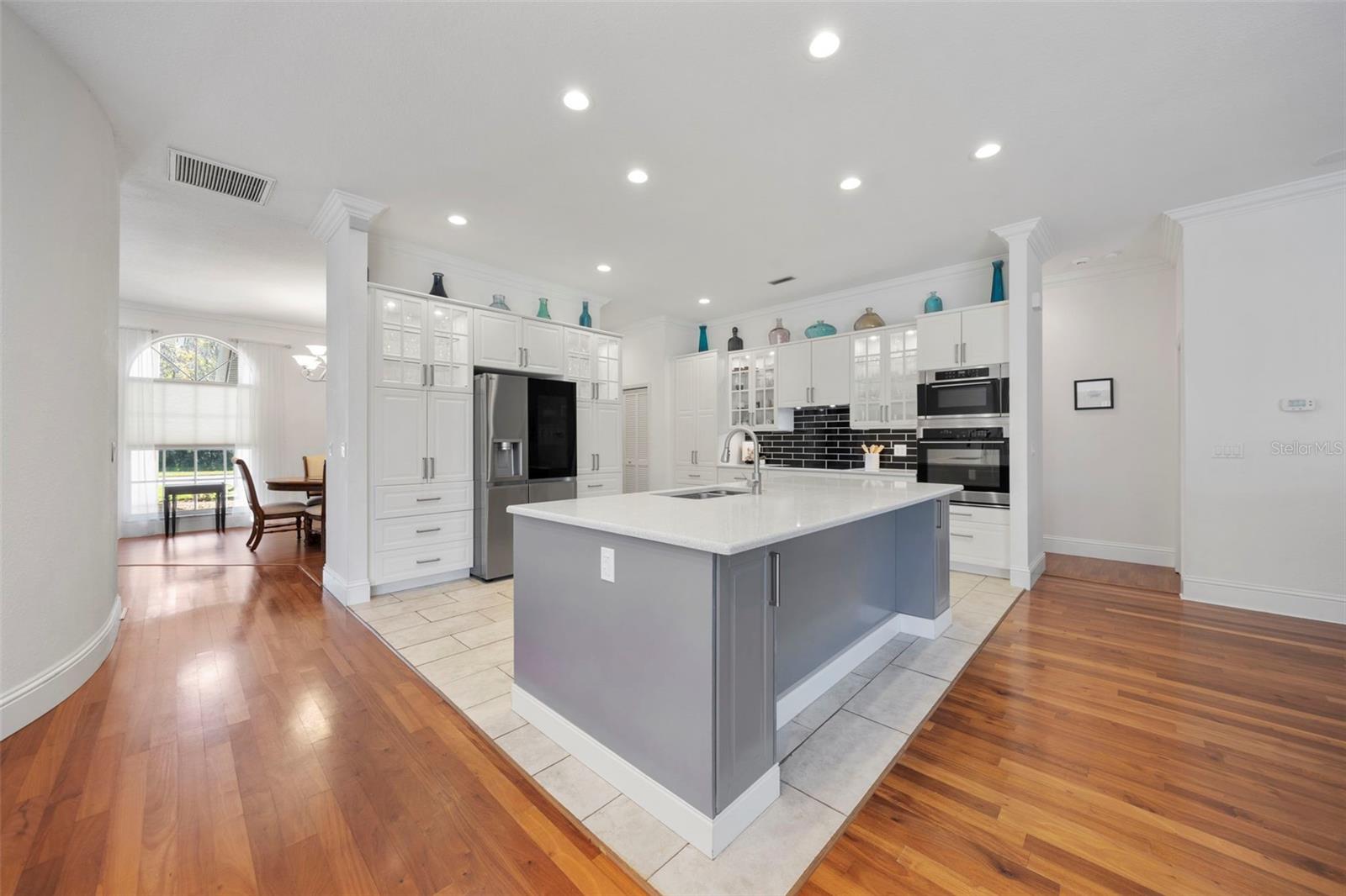 CRESCENT OAKS COUNTRY CLUB PH 1 - Residential