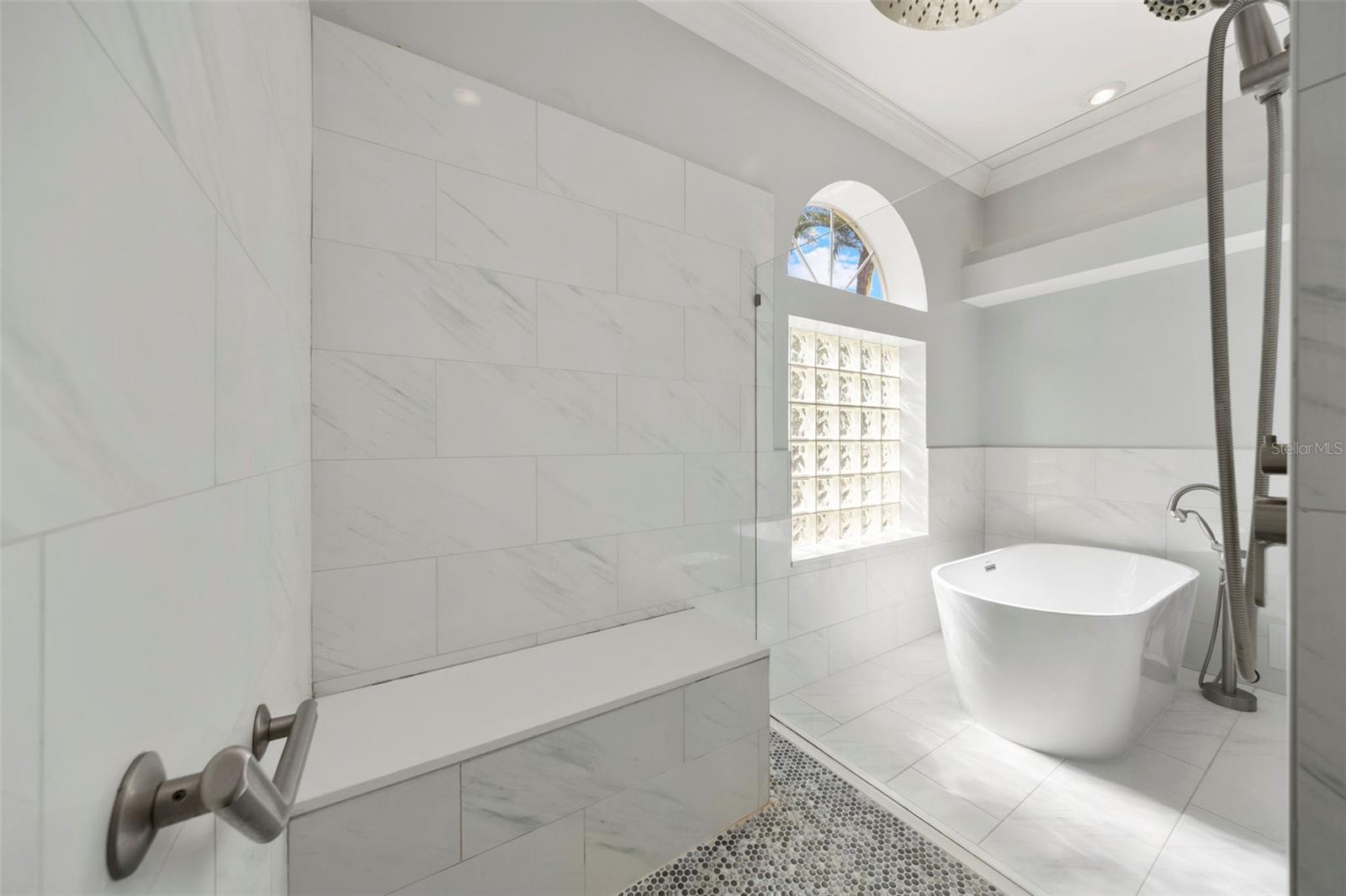 CRESCENT OAKS COUNTRY CLUB PH 1 - Residential