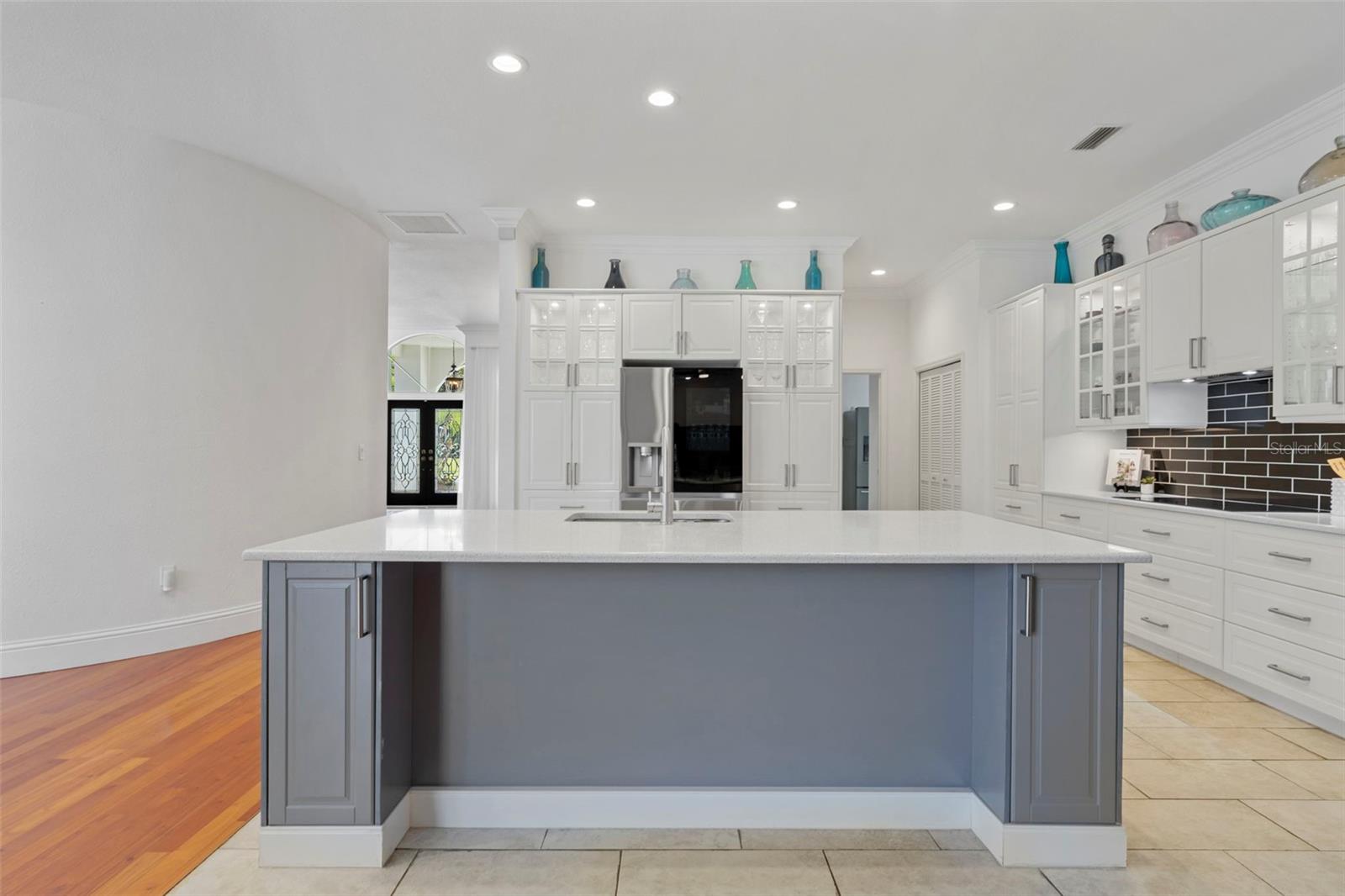 CRESCENT OAKS COUNTRY CLUB PH 1 - Residential