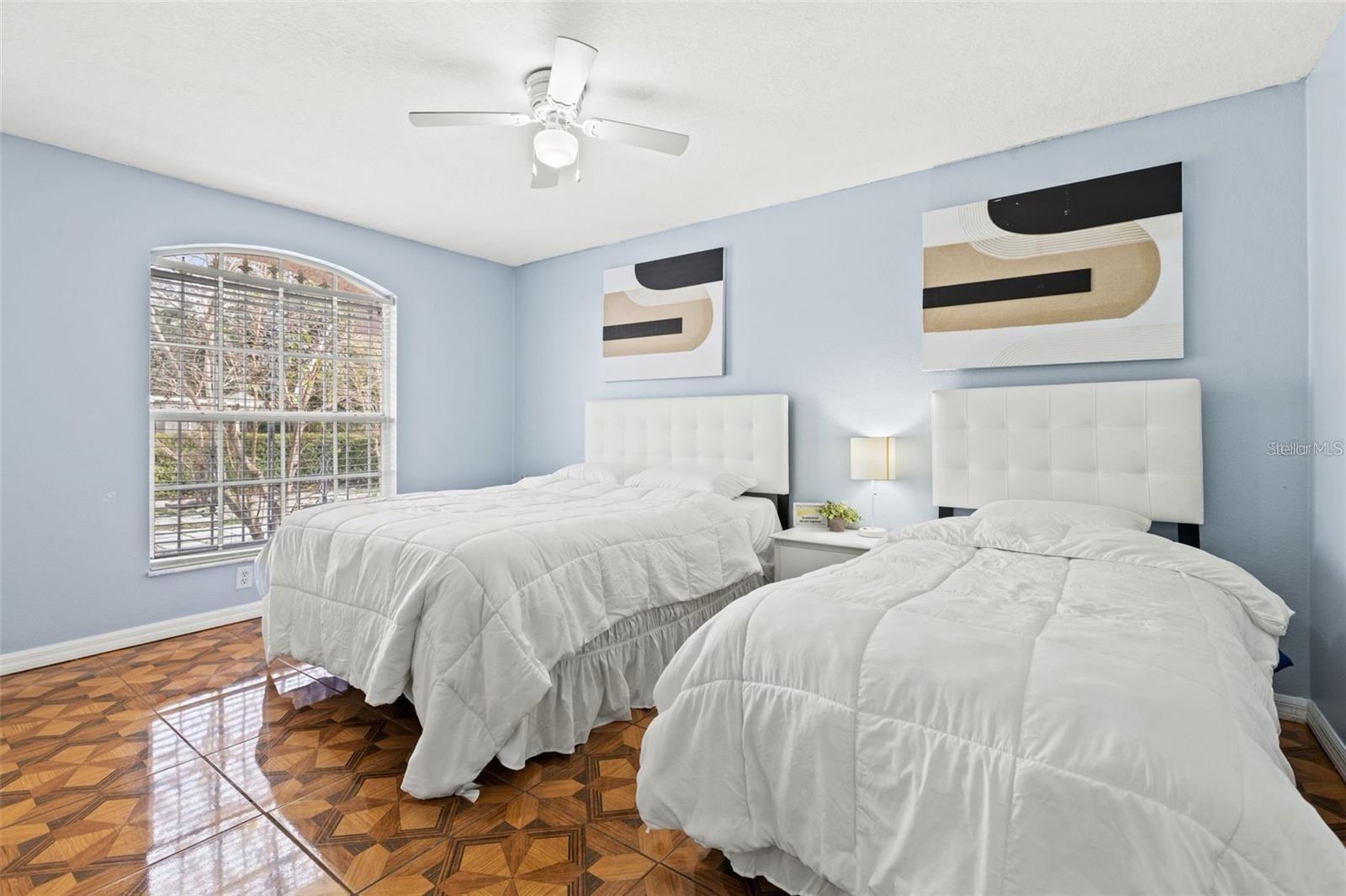 HOMELANDS - Residential