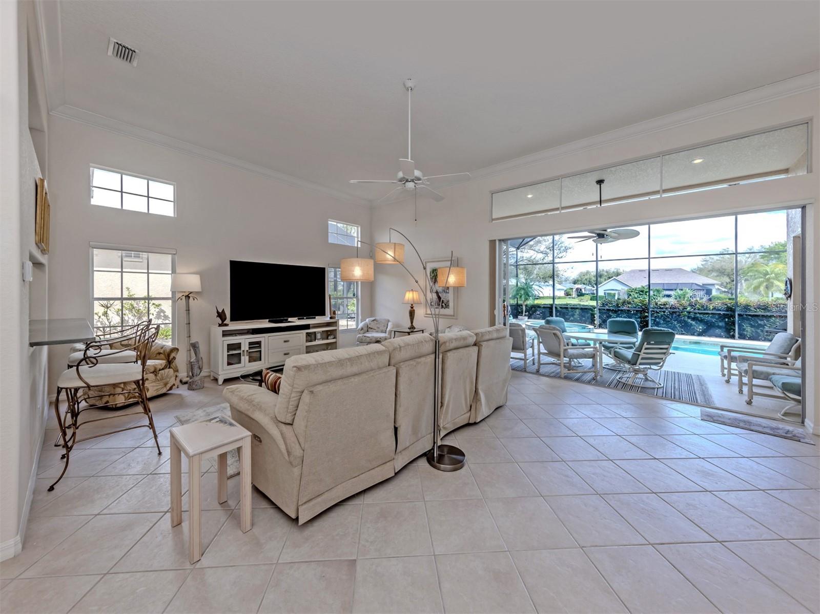 BERMUDA CLUB EAST AT PLANTATION - Residential