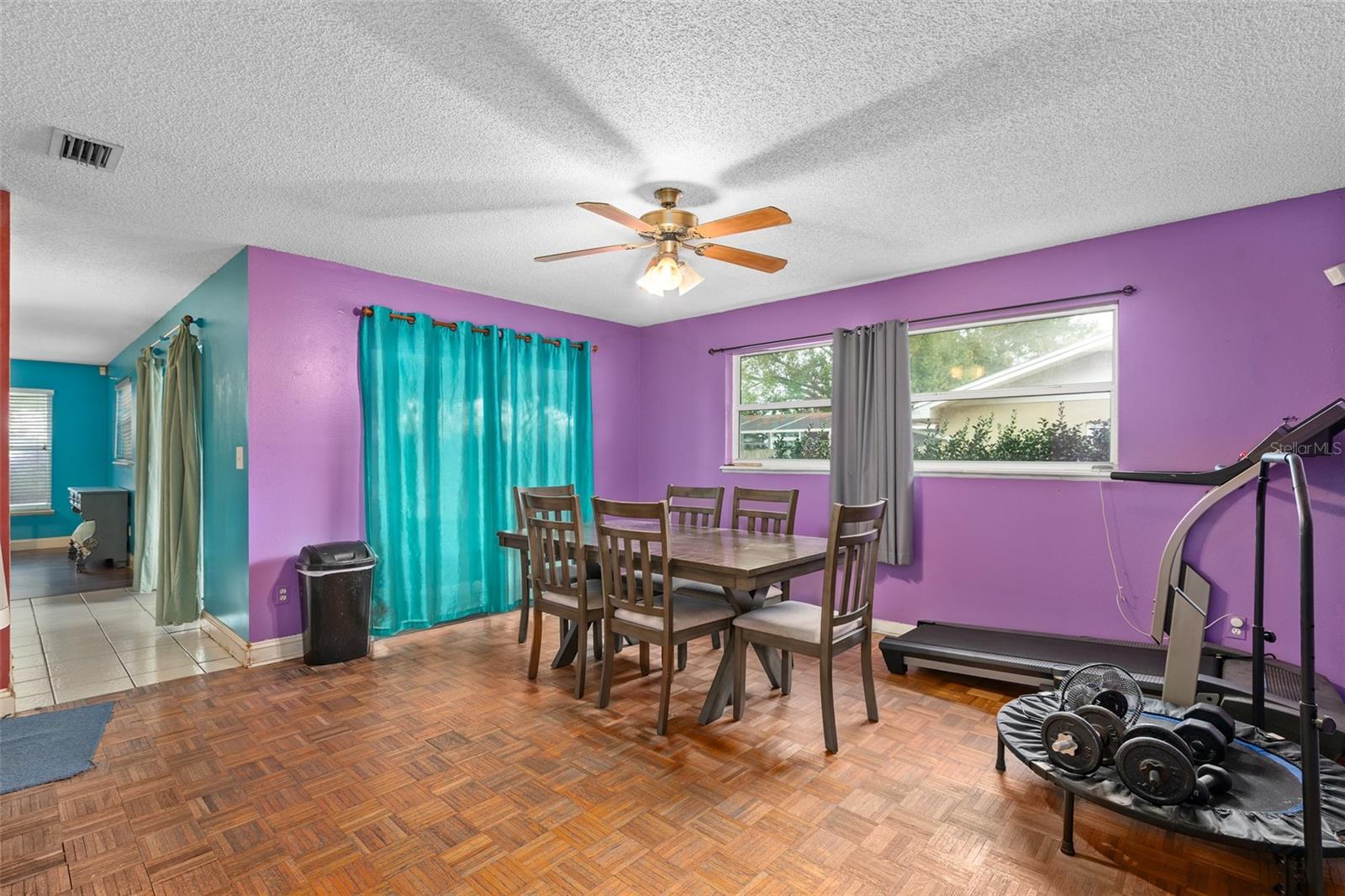 CAROLO TERRACE - Residential