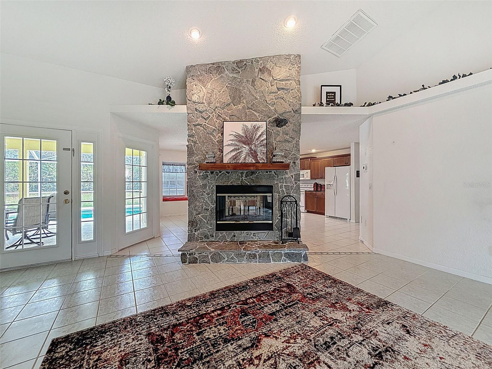 SPRING HILL - Residential