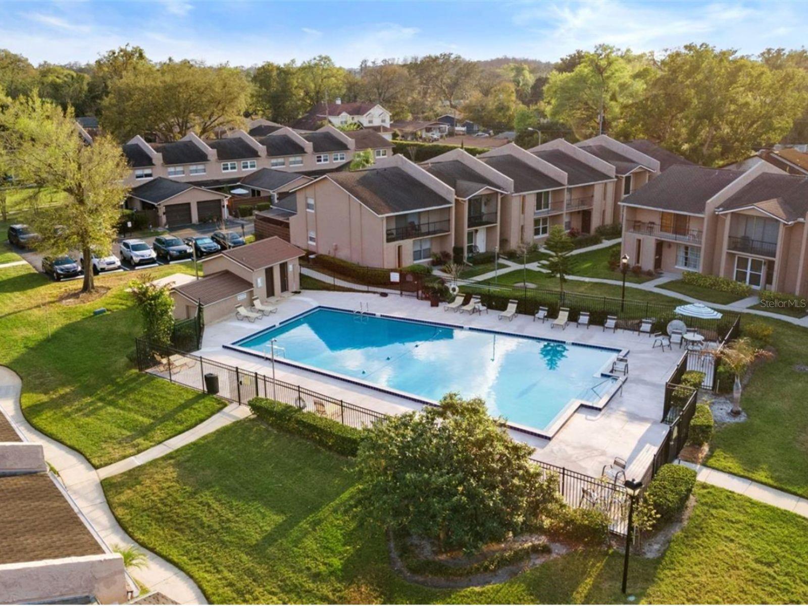 PARK LAKE TWNHS - Residential