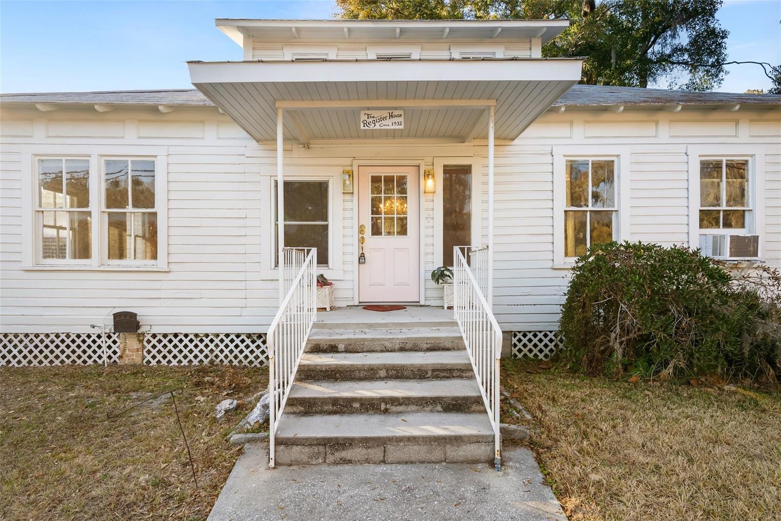 S. C. MOORE ADDN (MRS. S C MOORE EST) - Residential