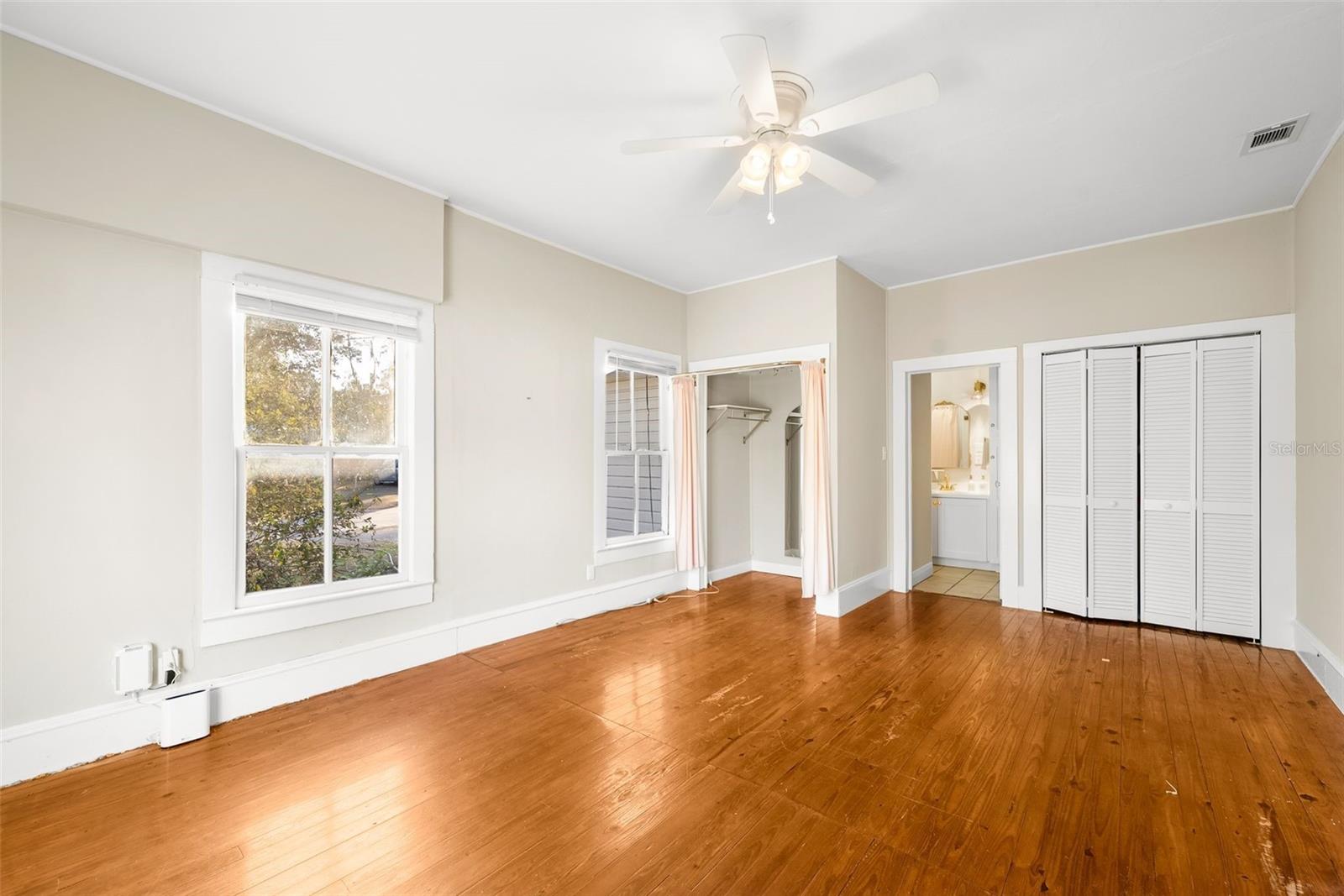 S. C. MOORE ADDN (MRS. S C MOORE EST) - Residential