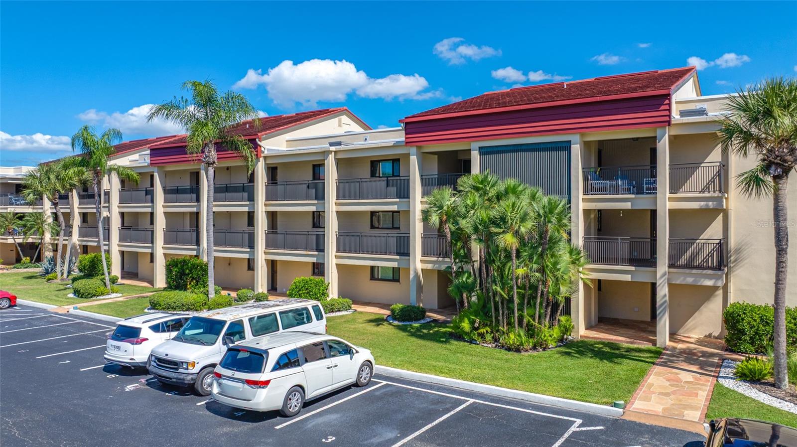 868 BAYWAY BOULEVARD 317
