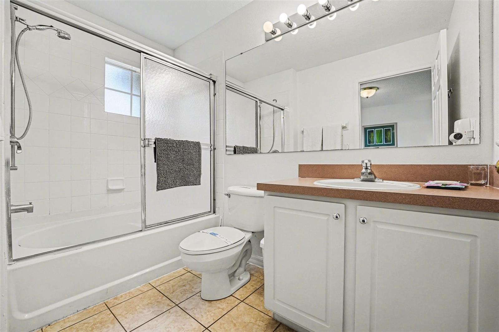 LAKE BERKLEY RESORT VILLAS PH 2 - Residential