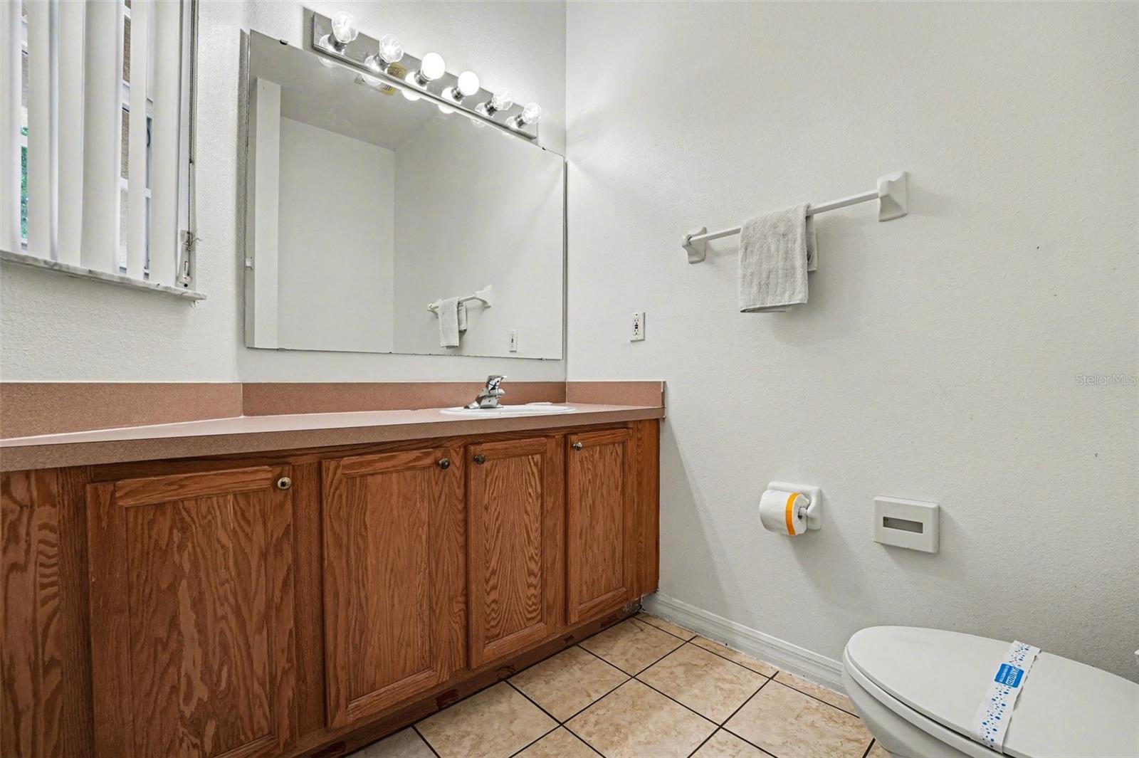 LAKE BERKLEY RESORT VILLAS PH 2 - Residential