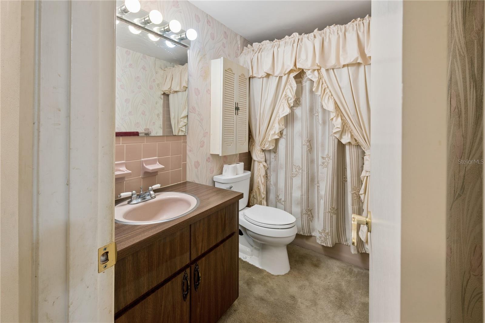 WILLISTON HLNDS - Residential