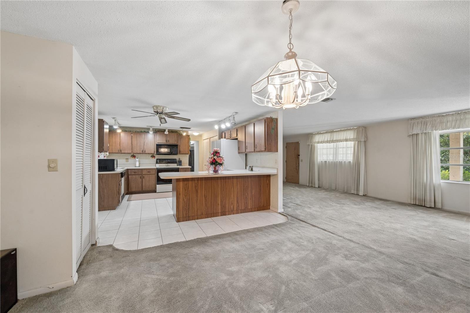 WILLISTON HLNDS - Residential