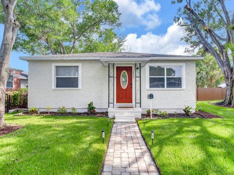 Photo of 1243 55th Avenue N, St Petersburg, FL 33703 (MLS # TB8454827)
