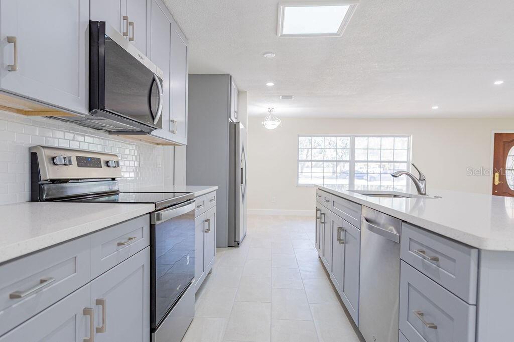 A REP OF A PT OF BLK D CRYSTAL BOWL ADD - Residential