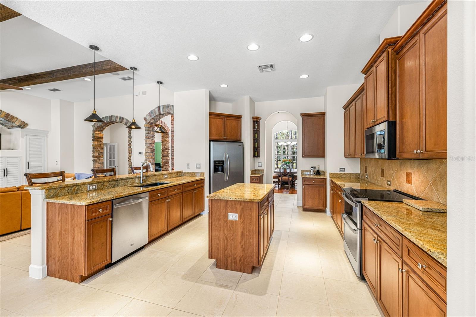 PINE CREST ESTATES - Residential