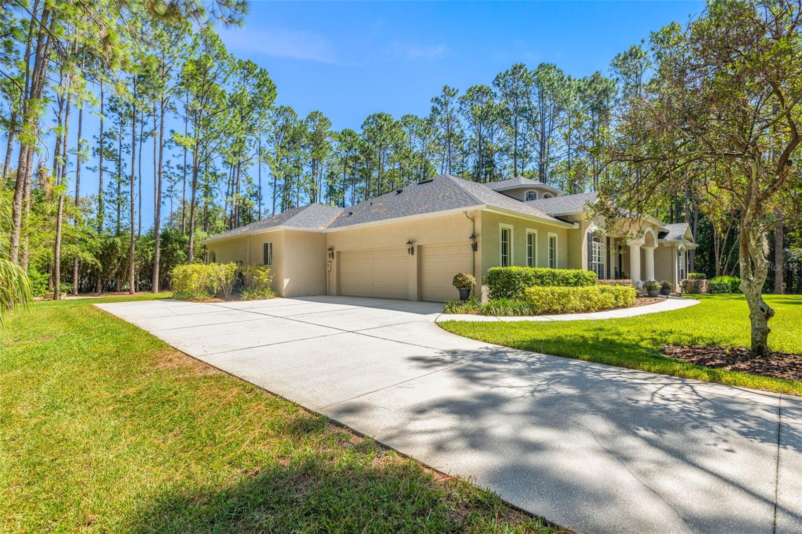 PINE CREST ESTATES - Residential