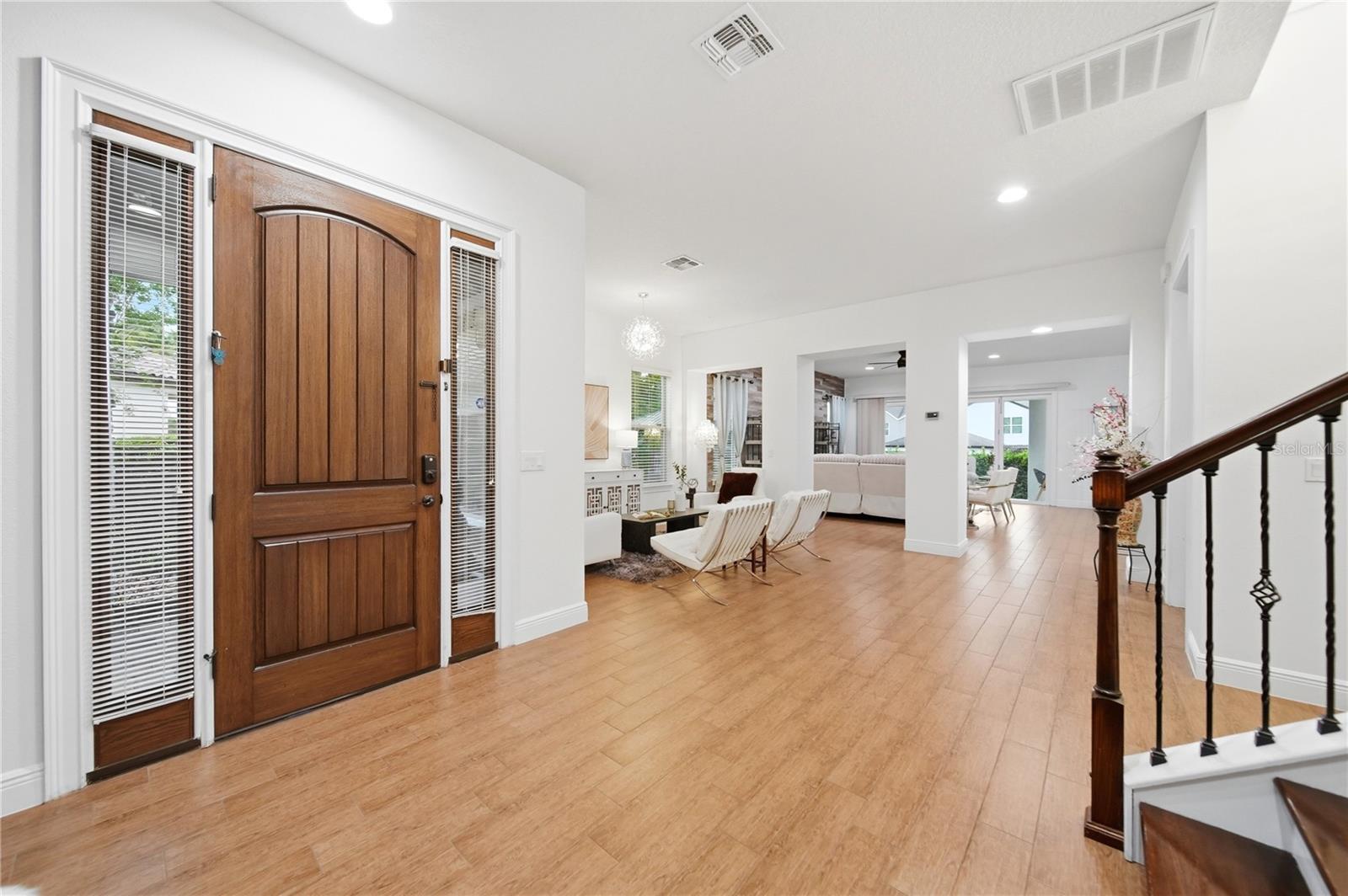 ENCLAVE - Residential