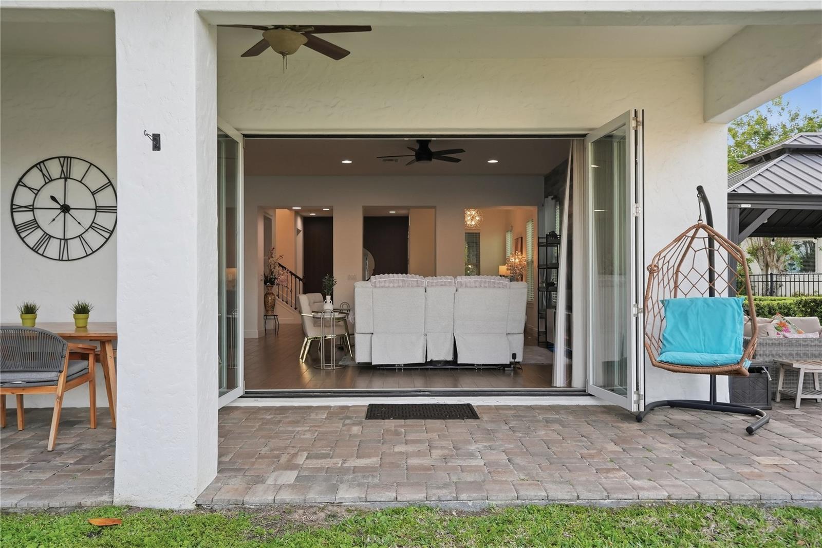 ENCLAVE - Residential