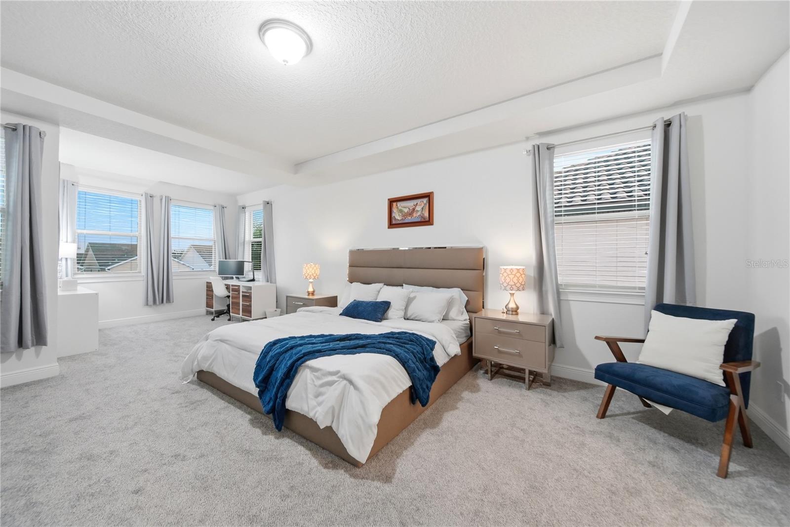 ENCLAVE - Residential