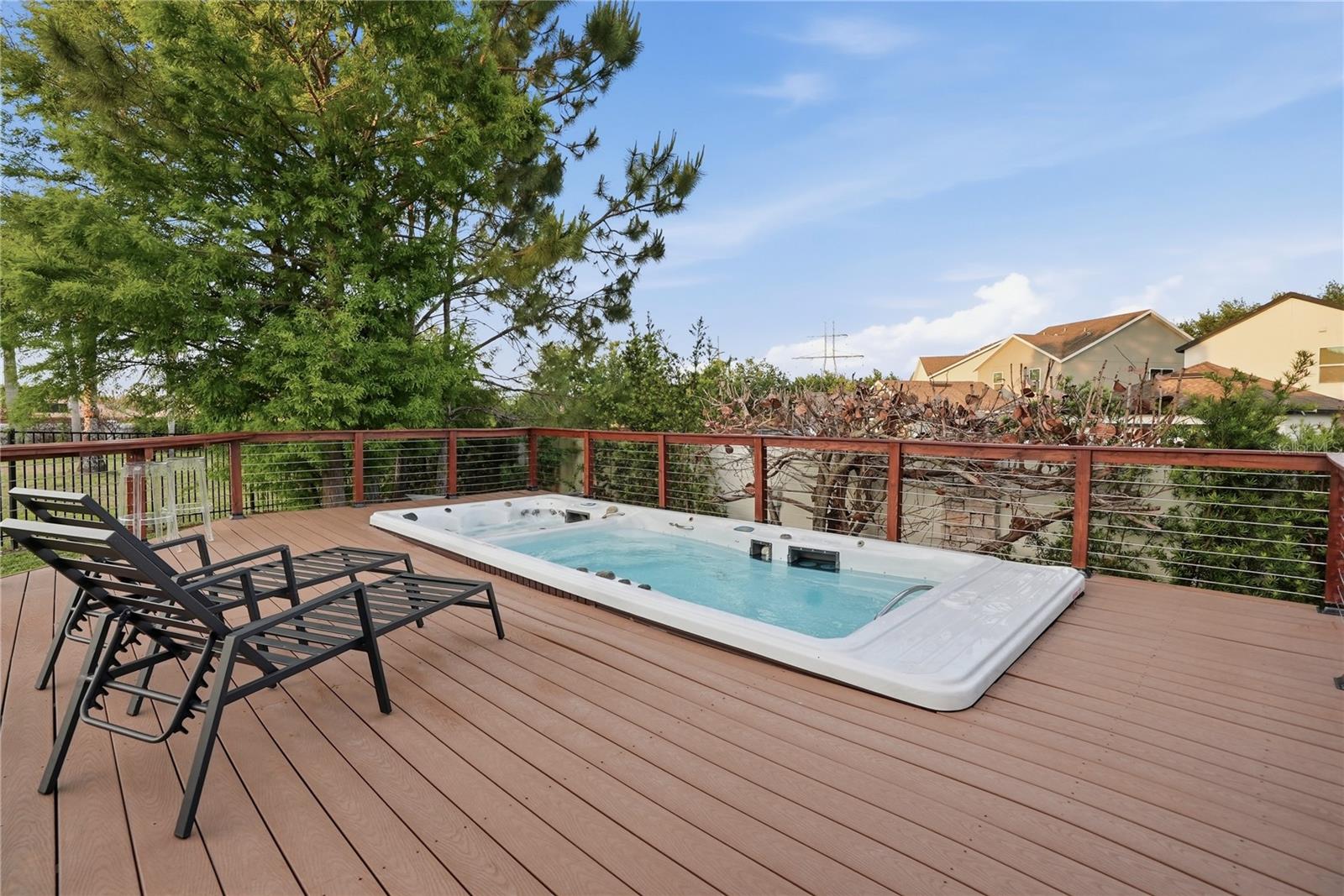 ENCLAVE - Residential