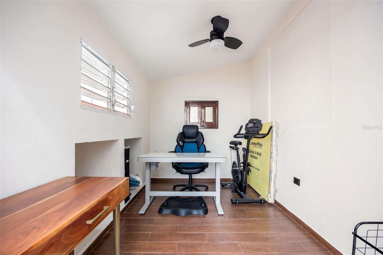 PLAZA CONDOMINIUM - Residential