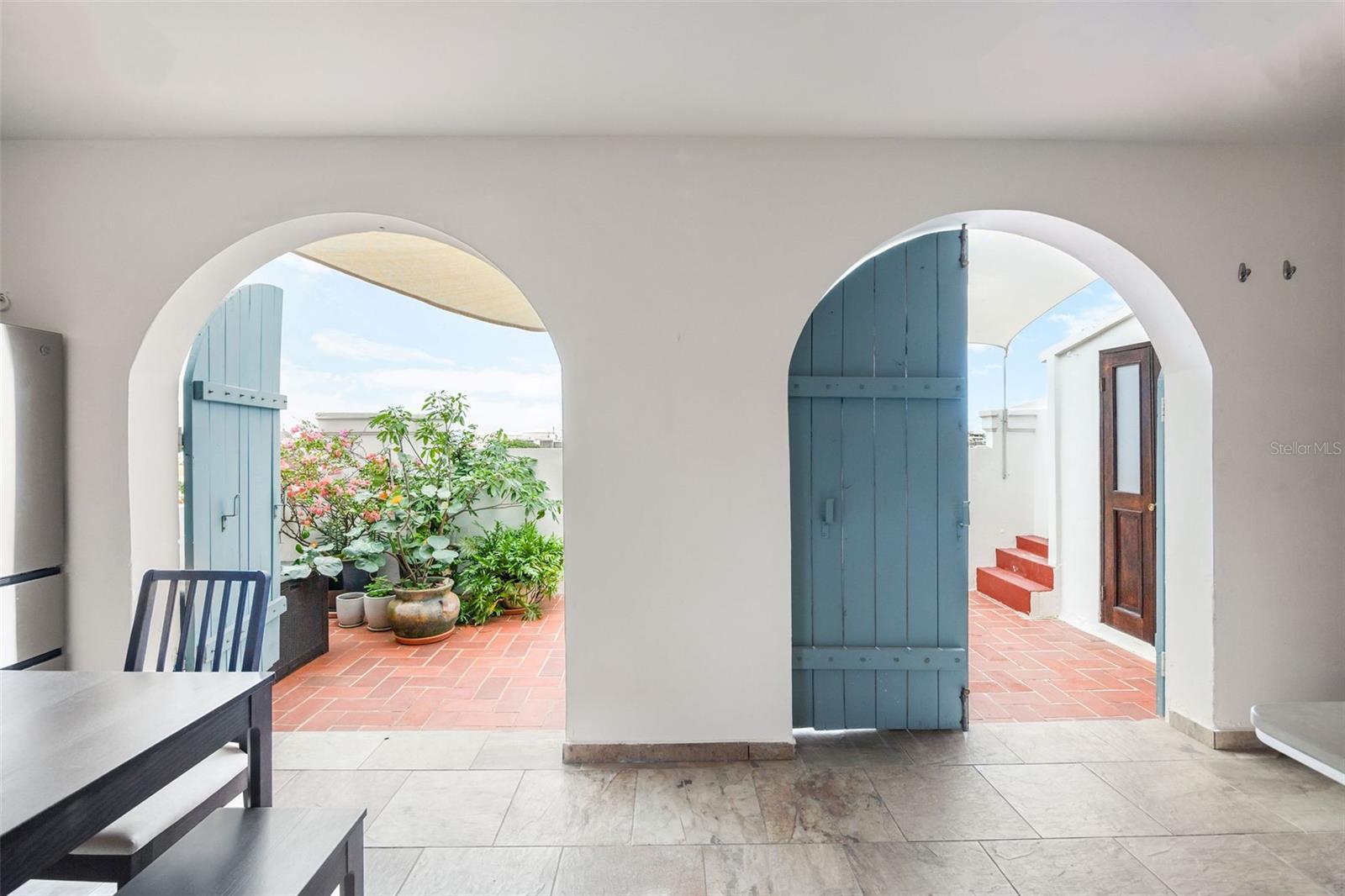 PLAZA CONDOMINIUM - Residential