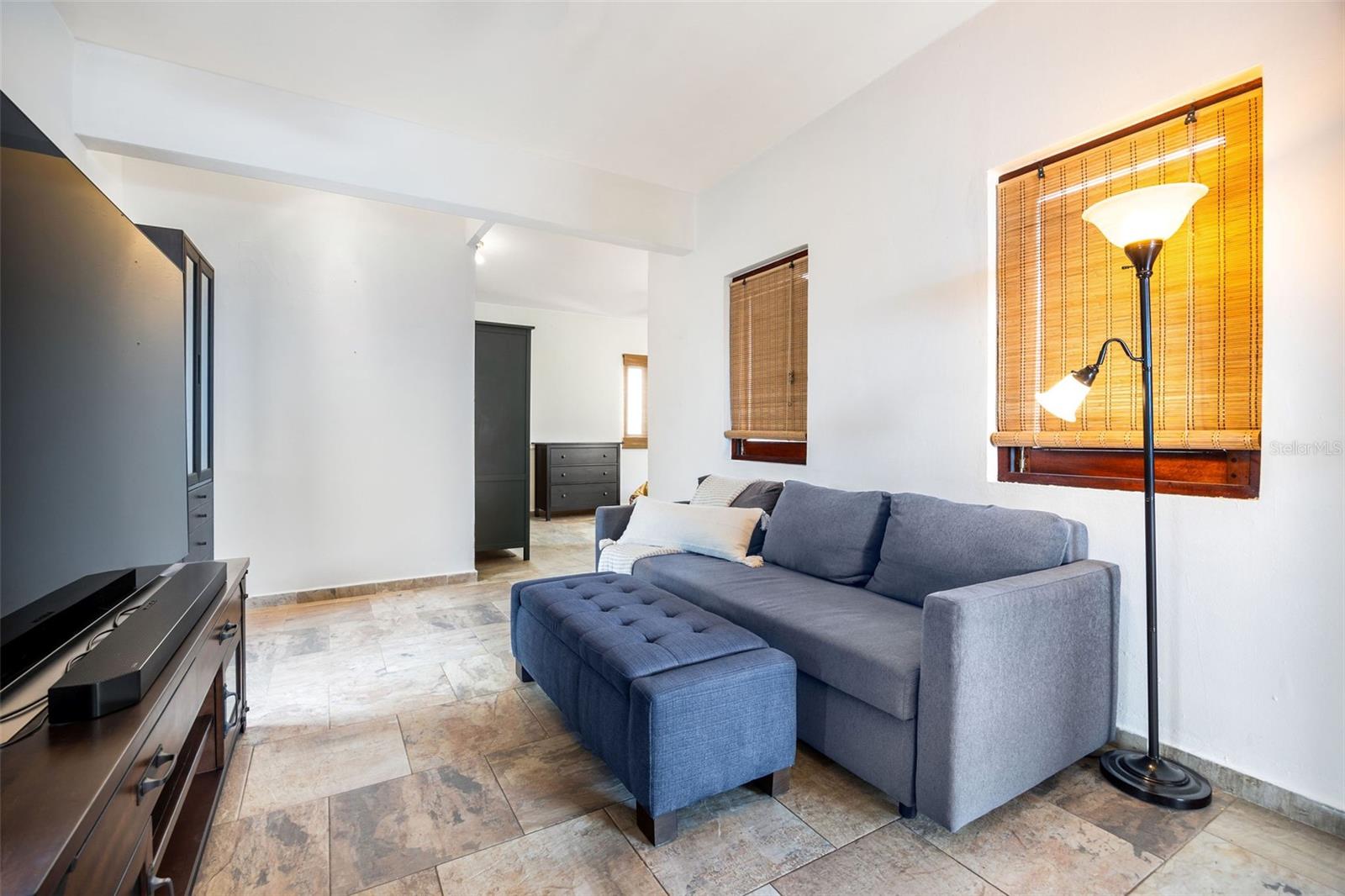 PLAZA CONDOMINIUM - Residential