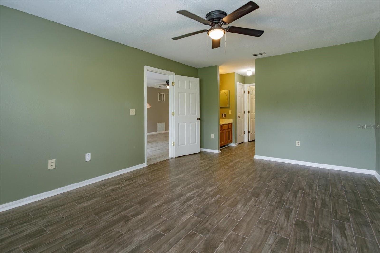 CLUBSIDE AT SABAL POINT A CONDO - Residential