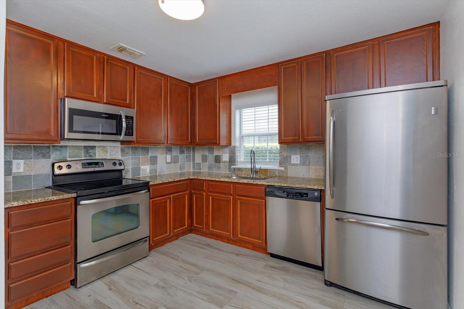 CLUBSIDE AT SABAL POINT A CONDO - Residential