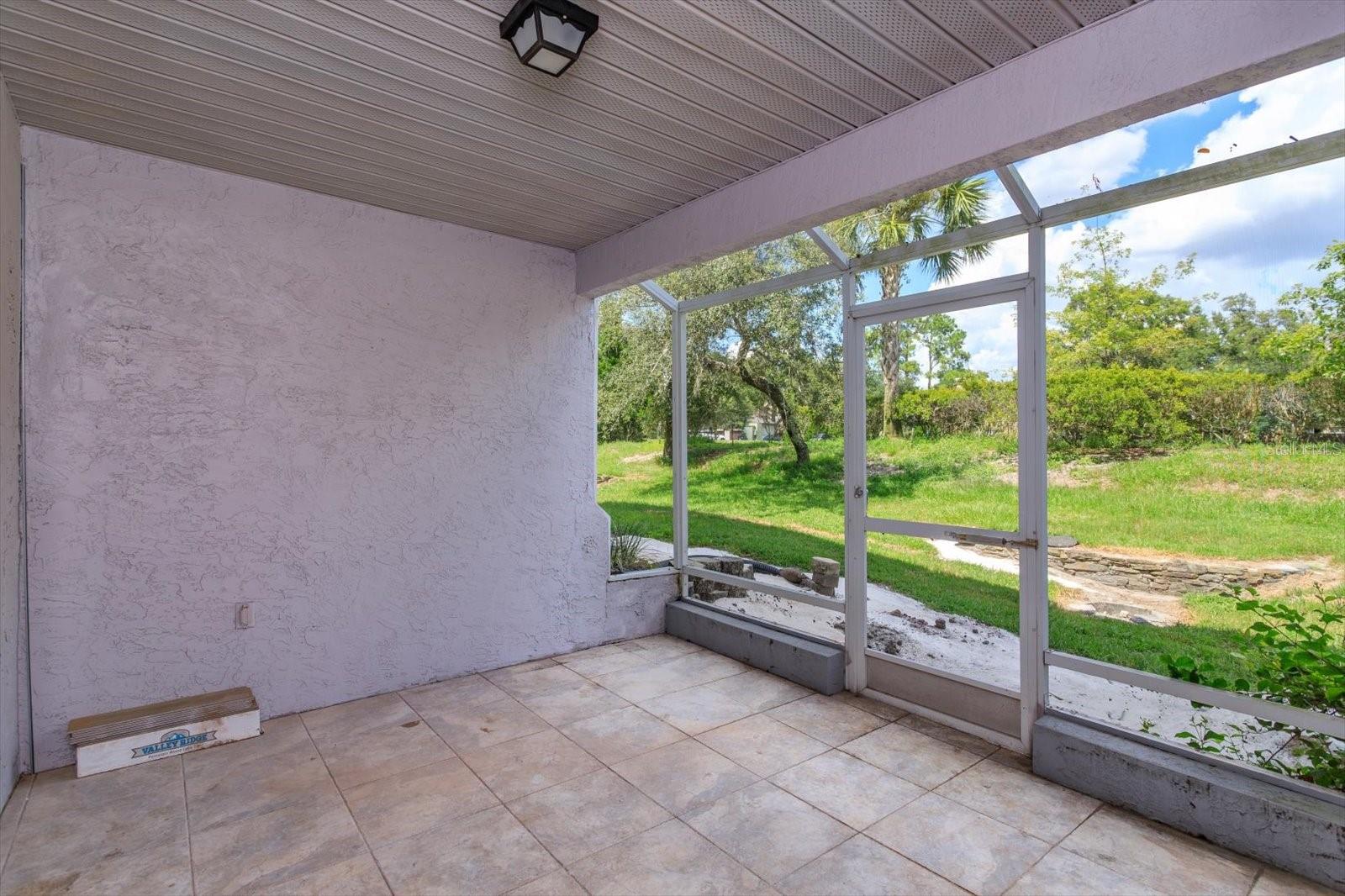 CLUBSIDE AT SABAL POINT A CONDO - Residential