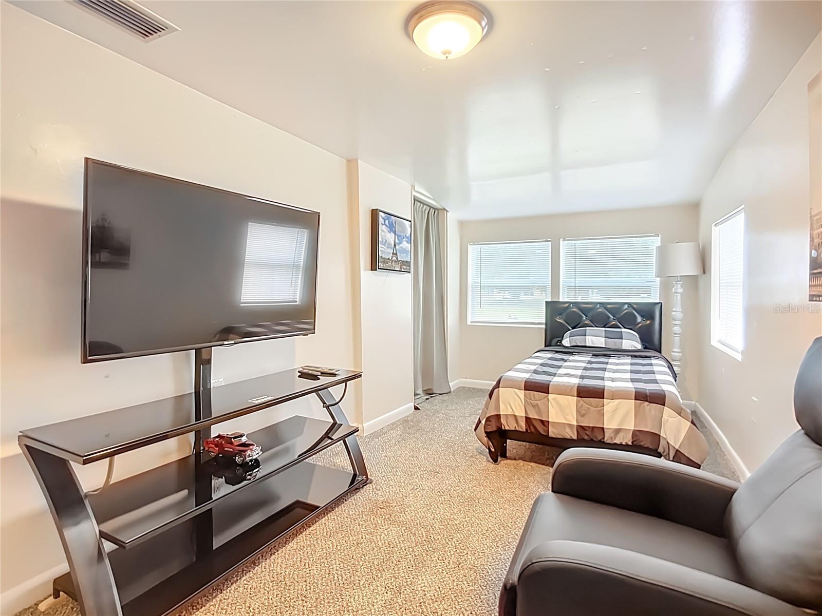 BOWLING GREEN - Residential