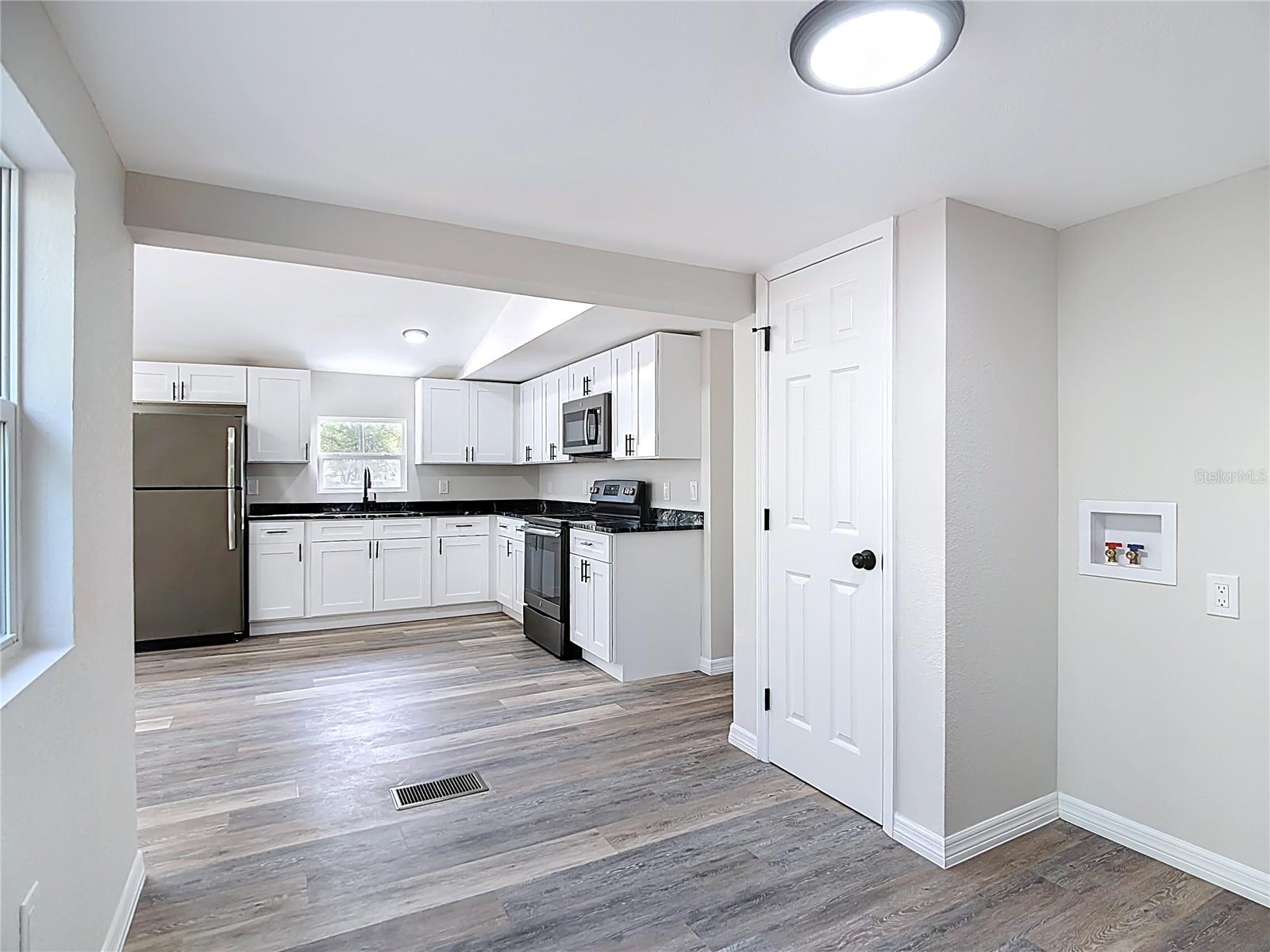 COUNTRY HAVEN - Residential