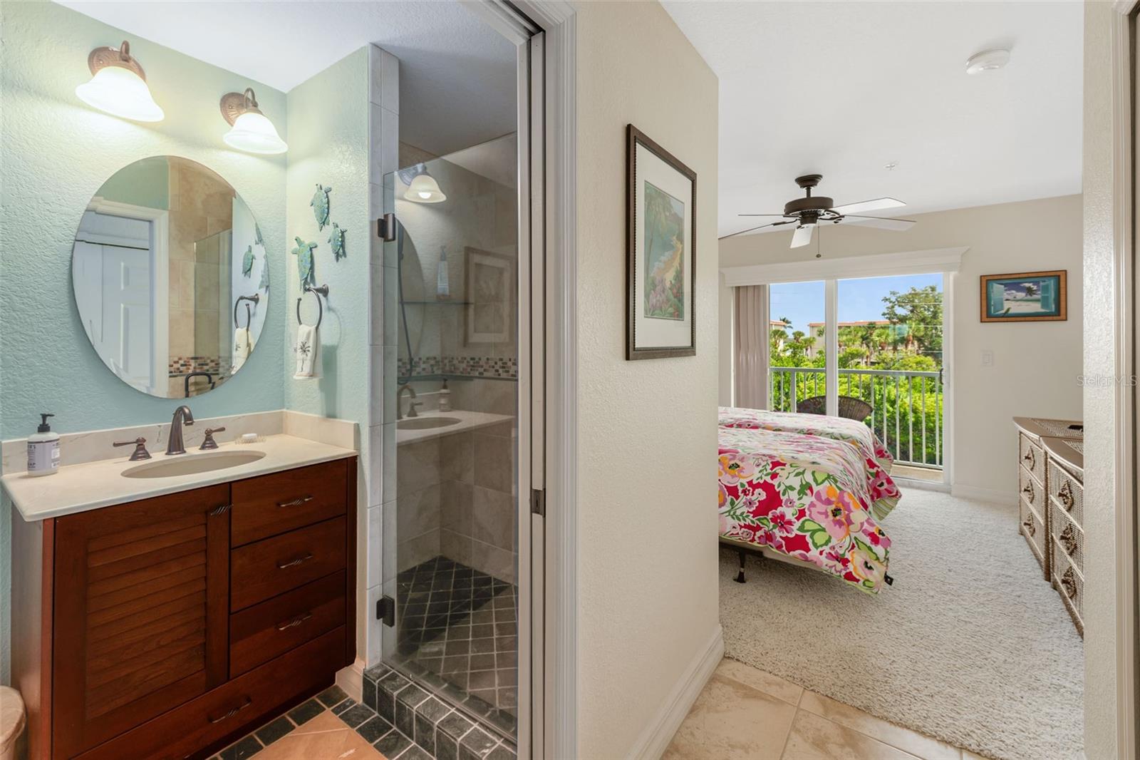 HARBOURVIEW CONDO - Residential