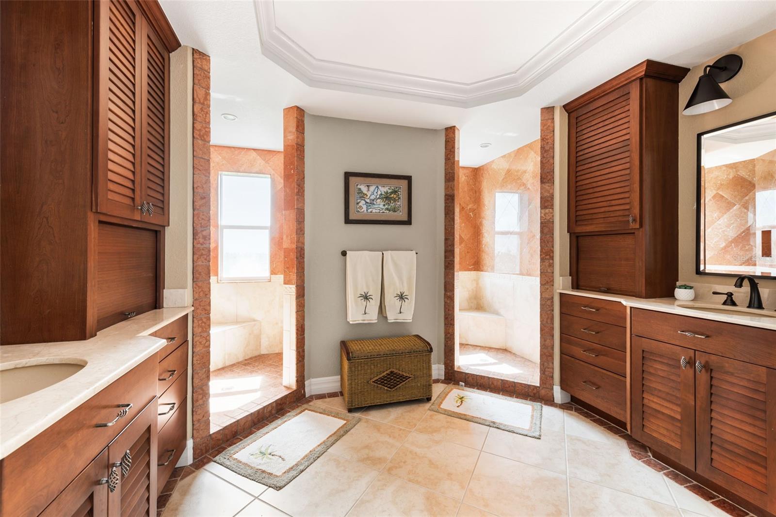 HARBOURVIEW CONDO - Residential
