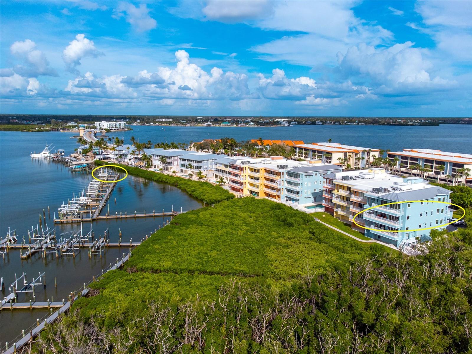 HARBOURVIEW CONDO - Residential