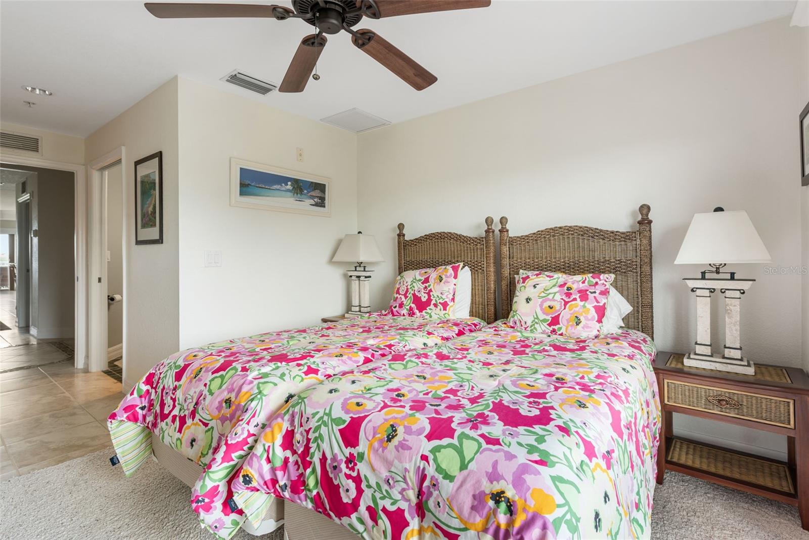 HARBOURVIEW CONDO - Residential