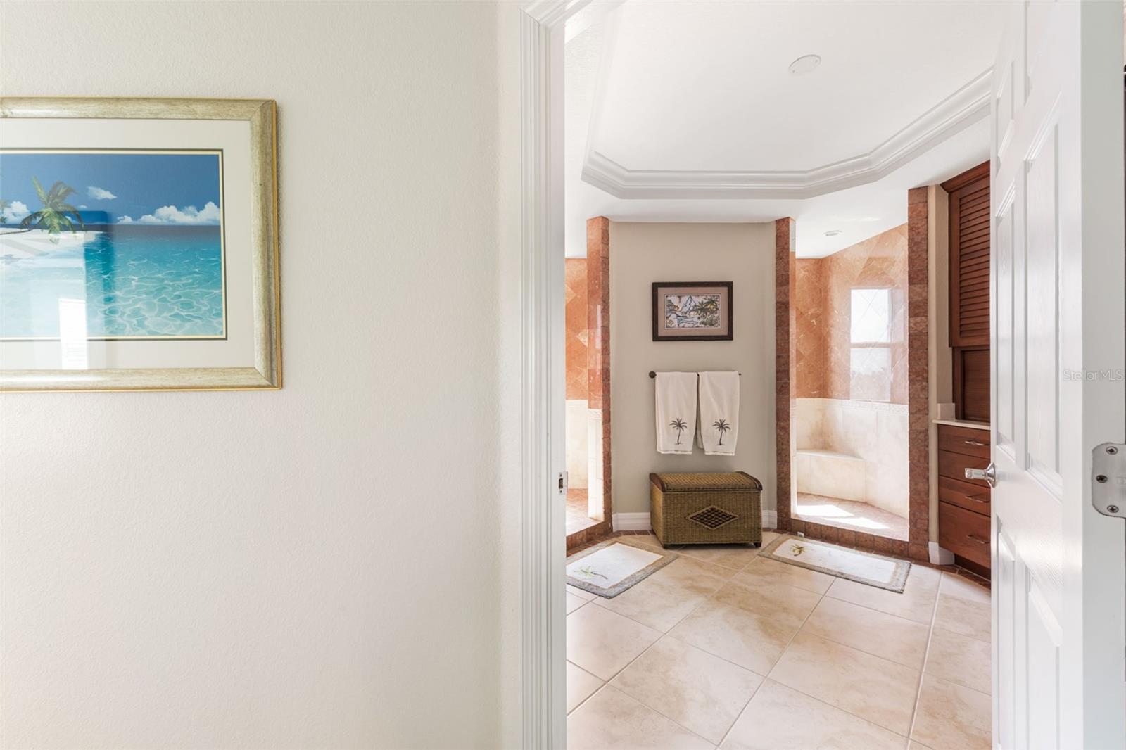 HARBOURVIEW CONDO - Residential