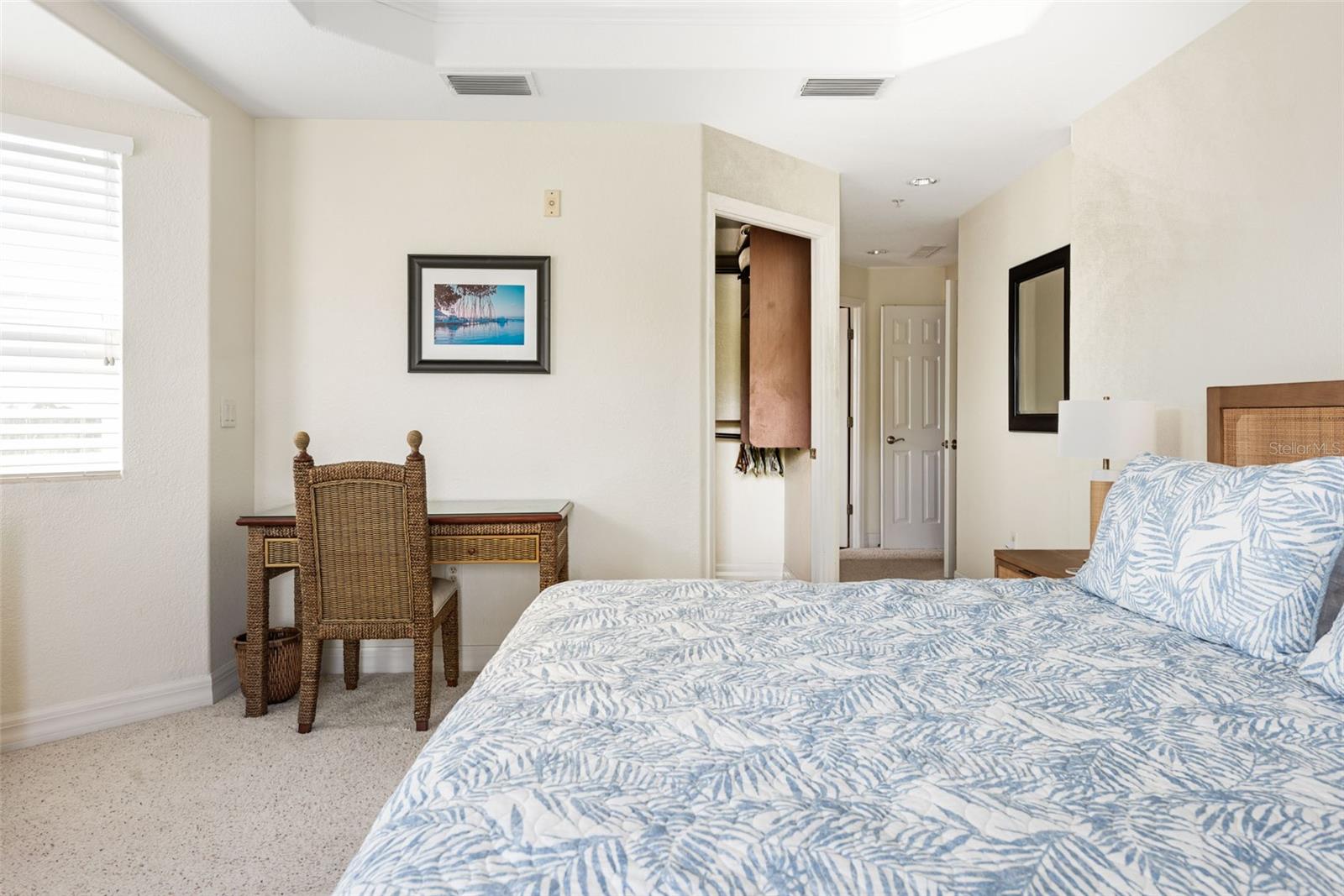 HARBOURVIEW CONDO - Residential