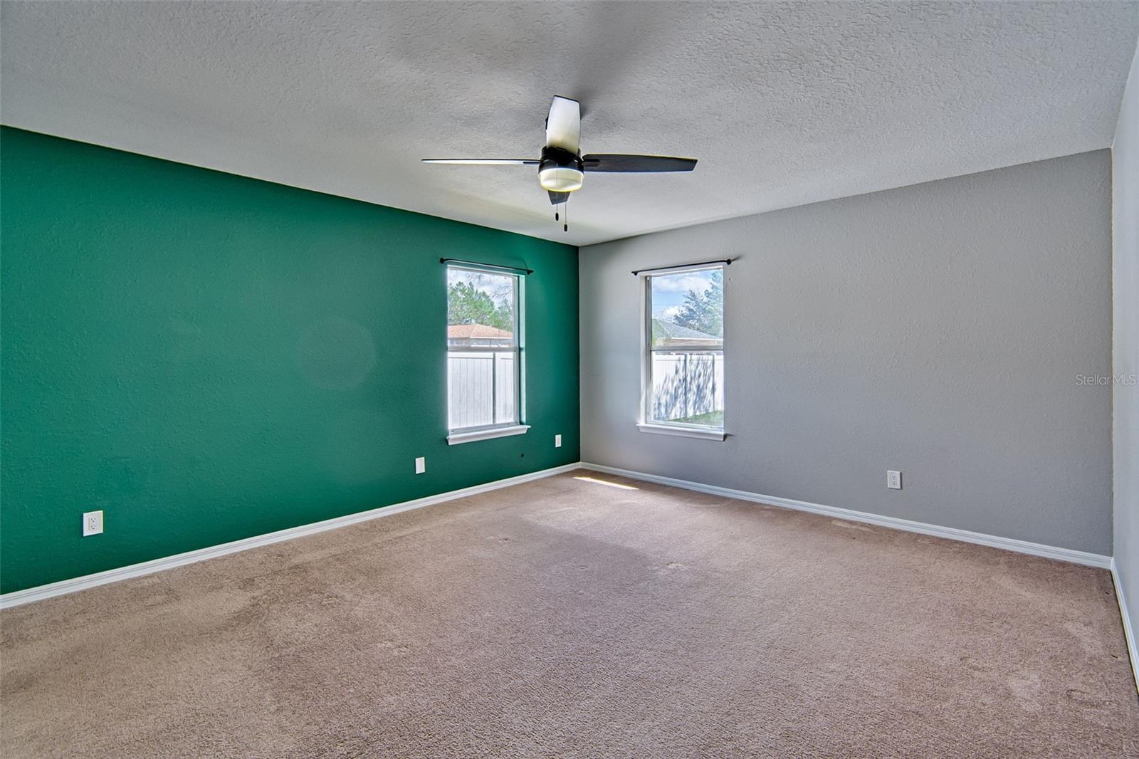 SILVER SPGS SHORES UN 20 - Residential