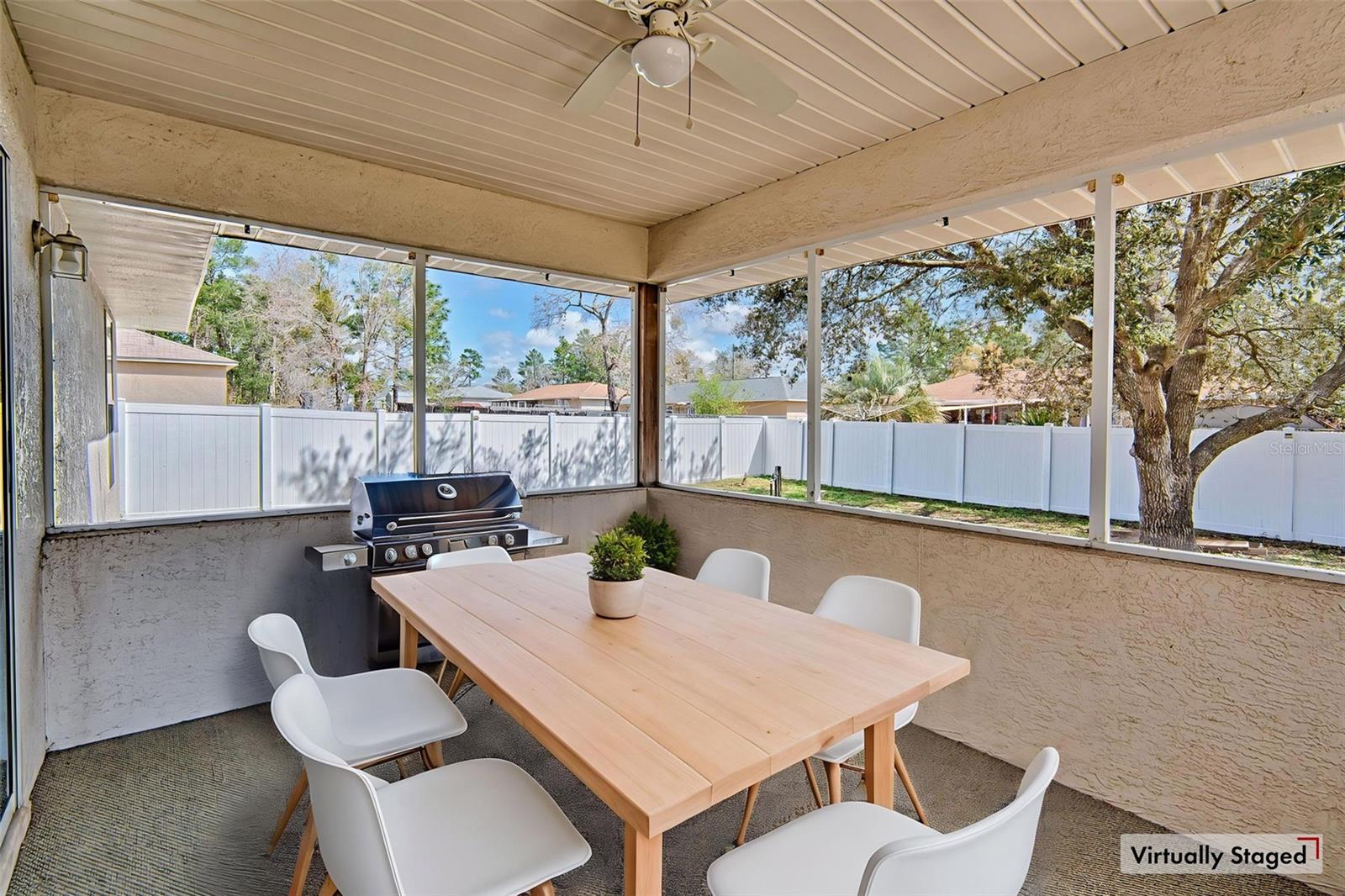 SILVER SPGS SHORES UN 20 - Residential