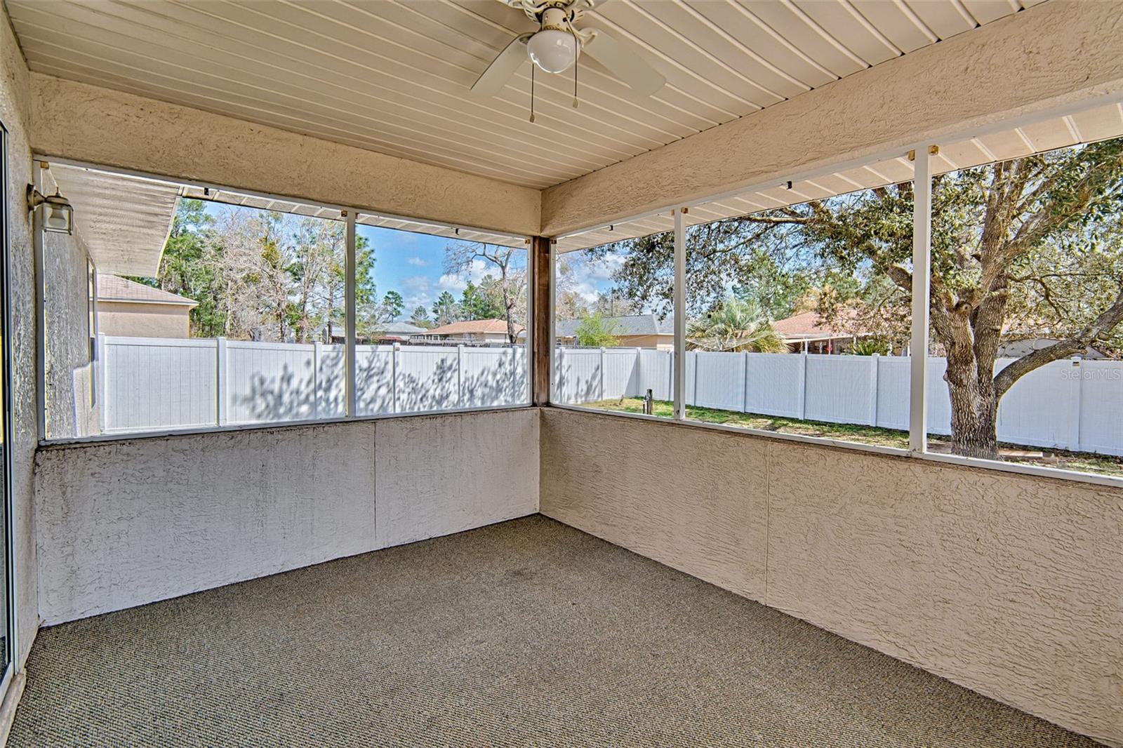 SILVER SPGS SHORES UN 20 - Residential