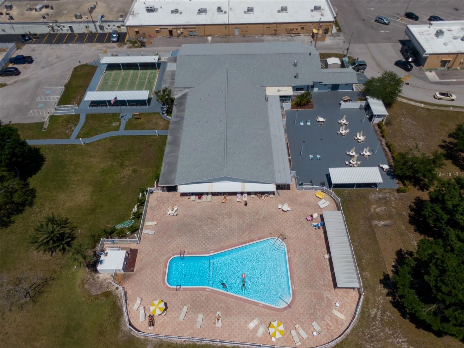 TOWN APTS CONDO - Residential