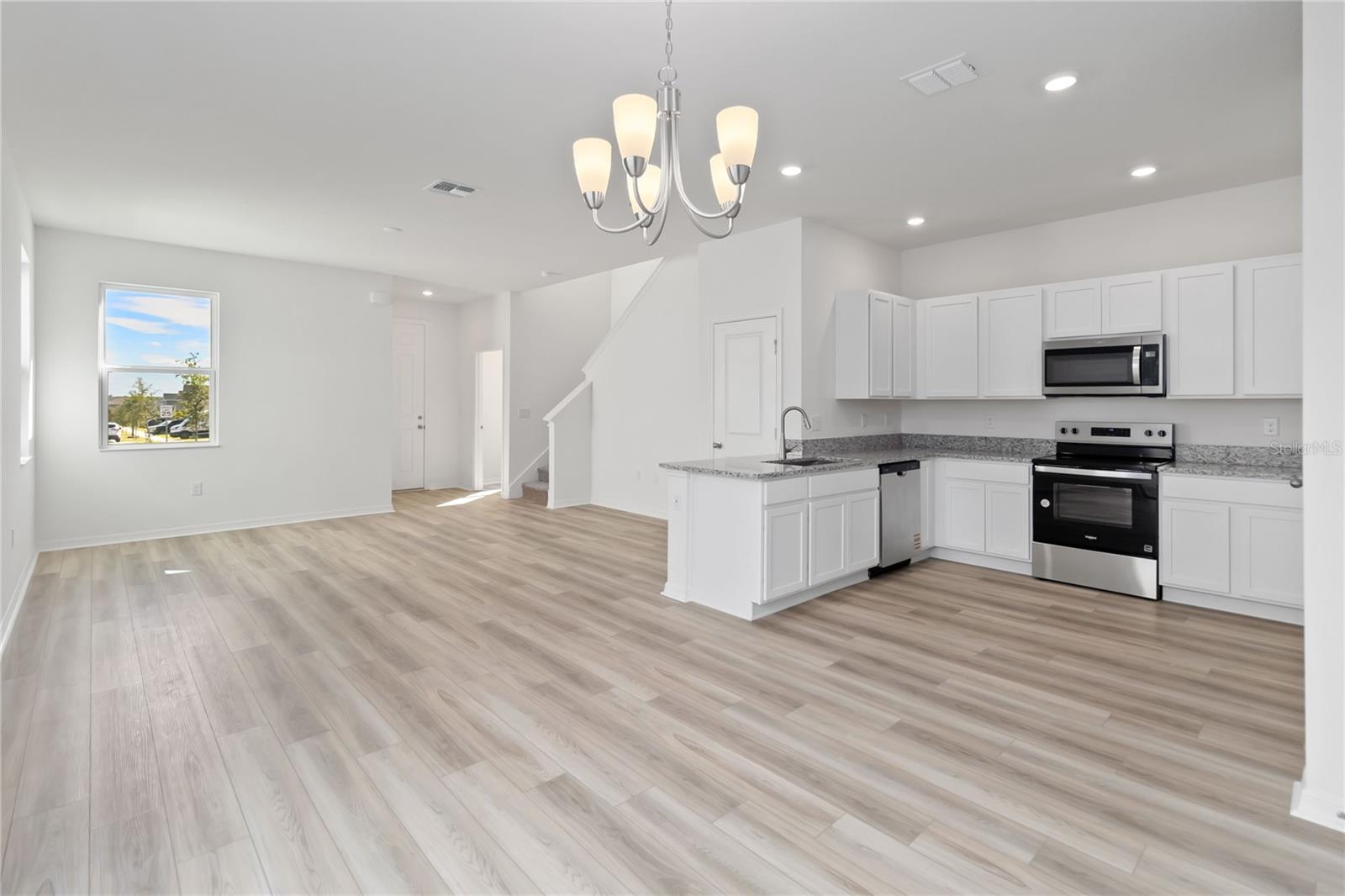 9572 WESTSIDE HILLS DRIVE