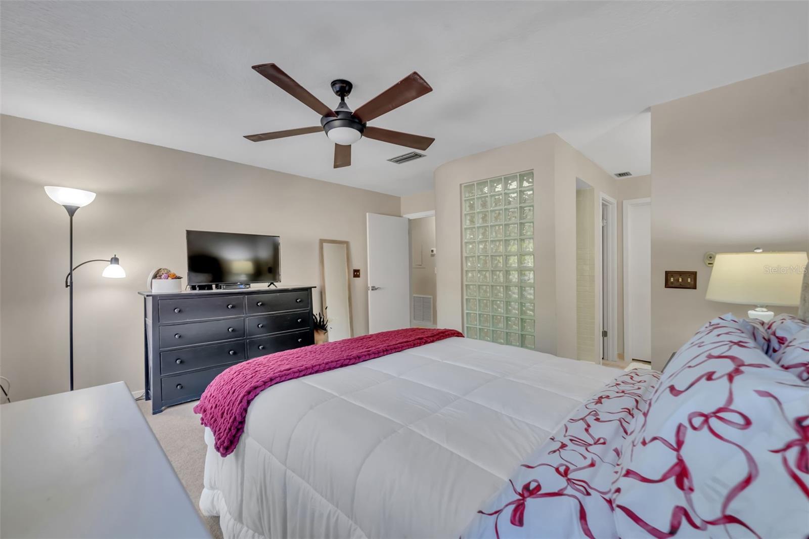 SUN BAY CLUB CONDO - Residential